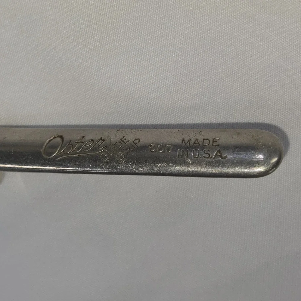 Vintage Oster No. 000 Guide Grip Manual Hair Trimmer Barber Clipper with Box
